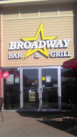 Broadway Grill food