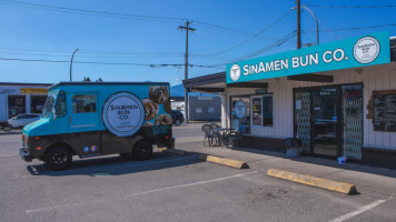 Sinamen Bun Co. outside