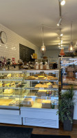 Mon K Patisserie inside