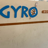Gyro BoutiqueMont Royal outside