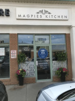 Magpies Kitchen inside