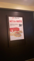 Pizza Hut Chateauguay food