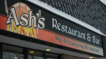 Ash's Restaurant and Bar food