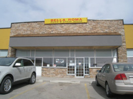 Bella Roma Pizza Steak House outside