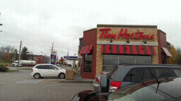 Tim Hortons outside