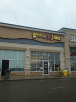 Booster Juice outside