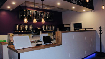 Chatime Moncton inside