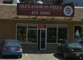 Alexandra's Pizza outside
