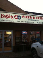 Basile's 2 For 1 Pizza & Pasta outside