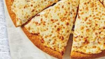 Pizza Hut Kanata food