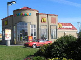 Mcdonald's outside