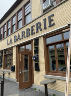 La Barberie outside