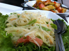 Simply Thai Restaurant food