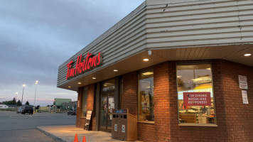 Tim Hortons outside