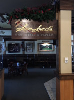 Sam Snead's Oak Grill Tavern inside