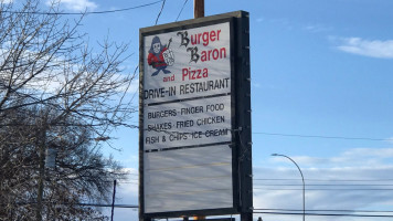 Burger Baron & Pizza food