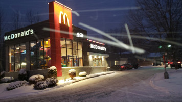 Mcdonald's outside