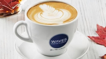 Waves Coffee House food