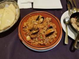 Kypriaki Mediterranean Grill food