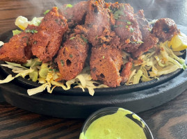 Sizzling Tandoor outside