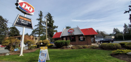 Dq Colwood outside