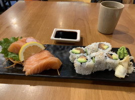 Akira Sushi food