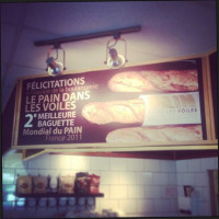 Boulangerie Le Pain Dans Les Voiles food