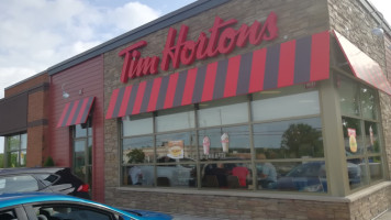 Tim Hortons outside