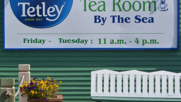 Tetley Tea Room By The Sea outside