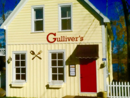 Gulliver's World Cafe food