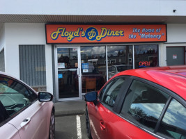 Floyd's Diner outside
