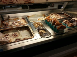 Cinnabon food