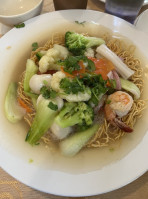New Mee Fung Restaurant food