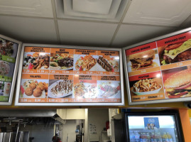 Zesty Pita Shawarma Halal Catering Oakville inside