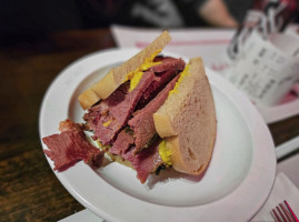 Smoked Meat Pete food