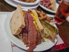 Smoked Meat Pete food