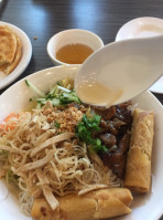 Pho Hoan Pasteur food