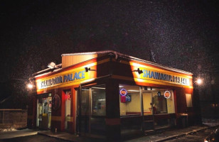 Shawarma Palace - Montgomery outside