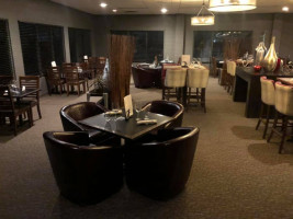 The Glens Grill At Montgomery Glen Golf Country Club inside