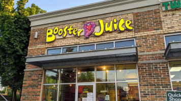 Booster Juice outside