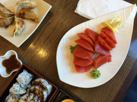 Sushi Wara food