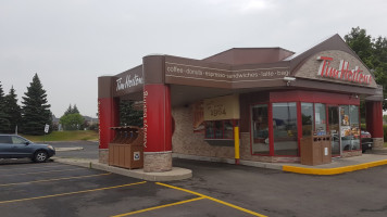 Tim Hortons outside