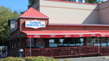 Lasalle Drive-In Restaurant outside