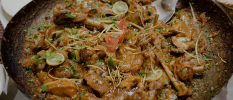 Shahi Pakwan food