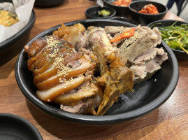 Hanyang Jokbal (scarborough) food