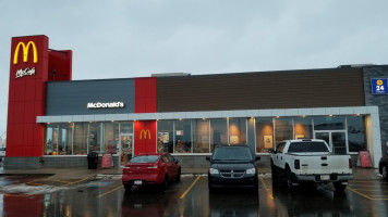 Mcdonald's outside