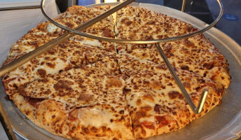 Battleford's Pizza And Donairs food