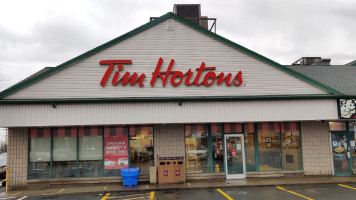 Tim Hortons outside