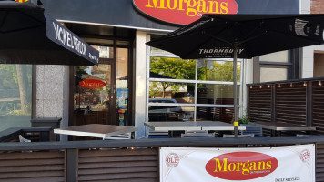 Morgans On The Danforth outside