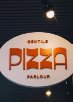 Gentile Pizza Parlour food